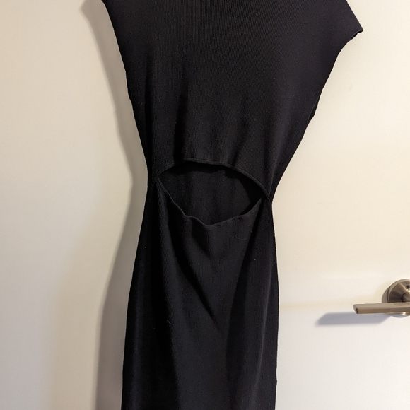 Aritzia Wilfred Casual Dress - Picture 2 of 3